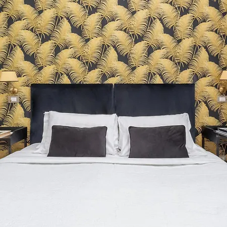 Parrasio 3* ローマ