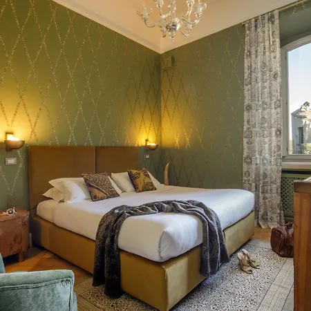 Parrasio Hotel