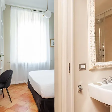 Parrasio Hotel