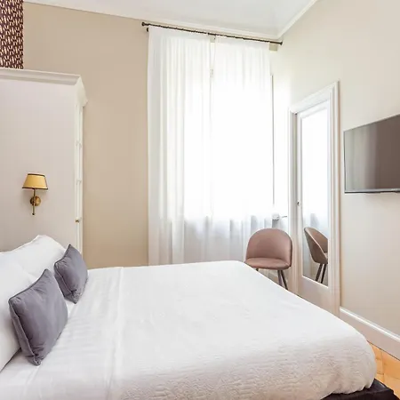 Parrasio Hotel 3*