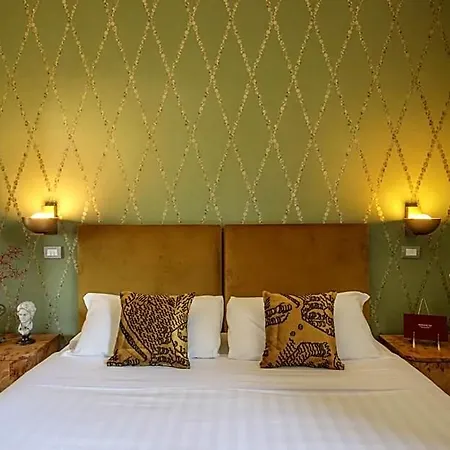 Parrasio 3* Rome