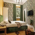 Parrasio Hotel